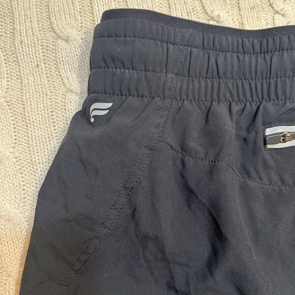 Fabletics Black Activewear Shorts sz S - Picture 5 of 6